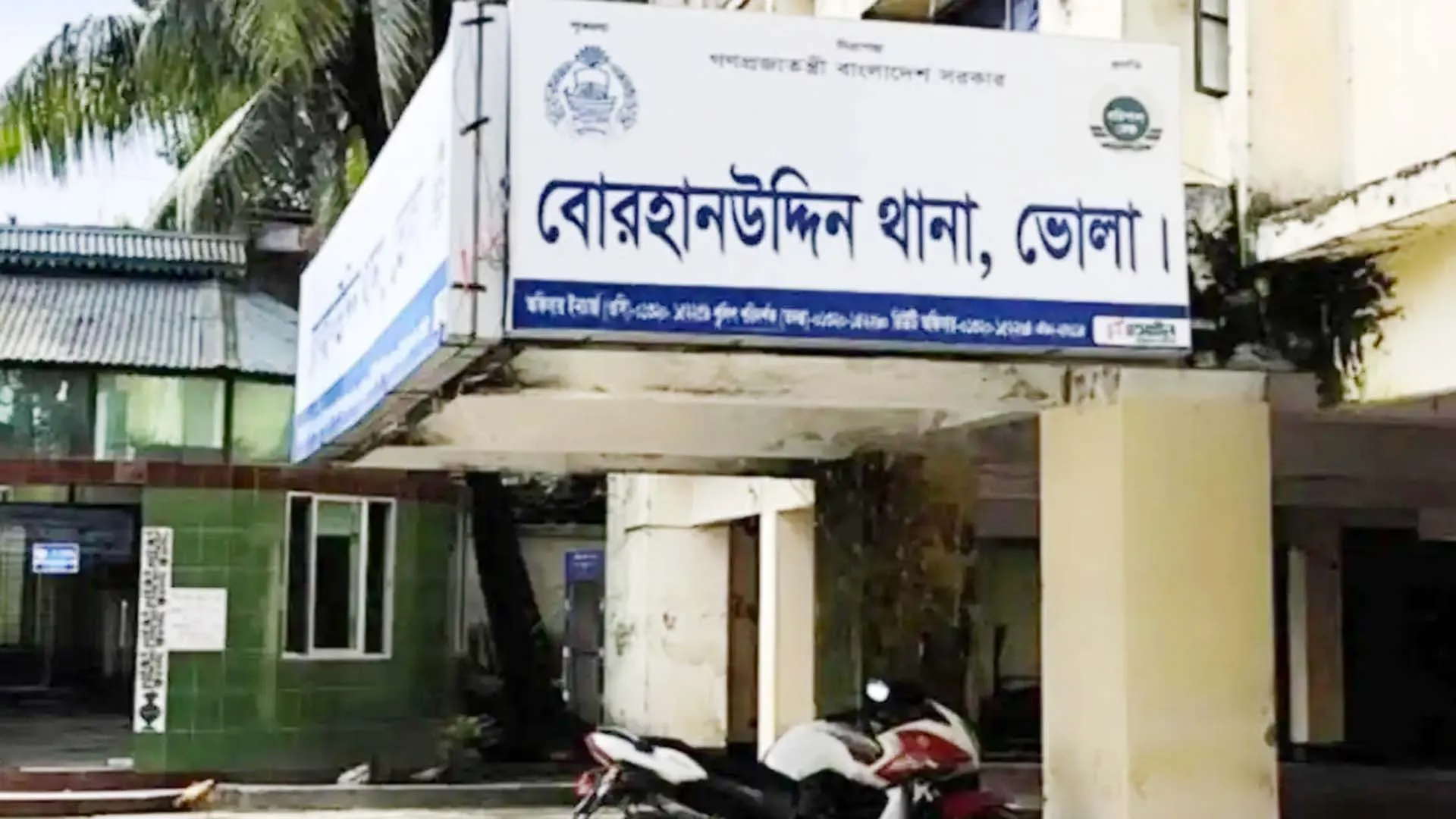 ভোলায় স্কুলছাত্রীকে সংঘবদ্ধ ধর্ষণের অভিযোগ, গ্রেপ্তার ৩